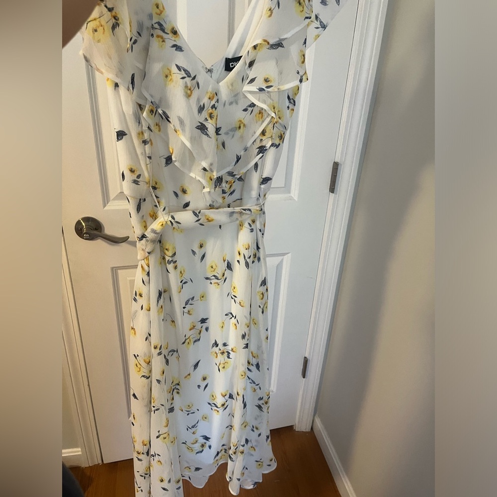 Floral Butterfly Sleeve Midi Dress